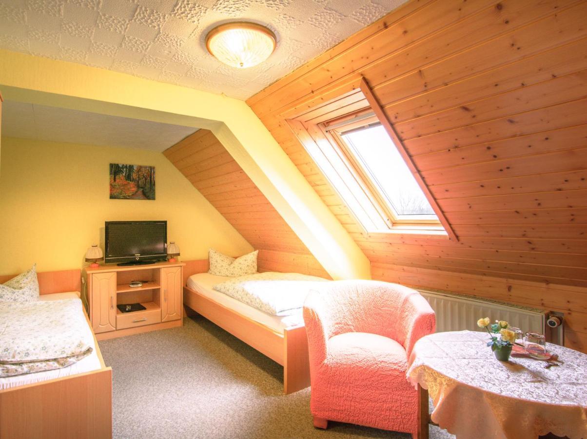 Ferienhotel Goldhuebel Neuhausen  Buitenkant foto